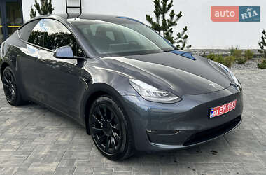 Внедорожник / Кроссовер Tesla Model Y 2021 в 