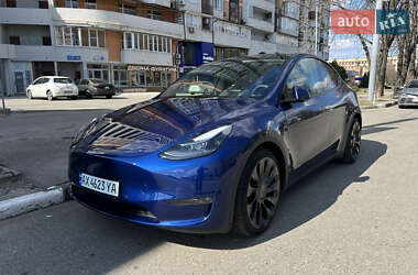 Внедорожник / Кроссовер Tesla Model Y 2022 в 
