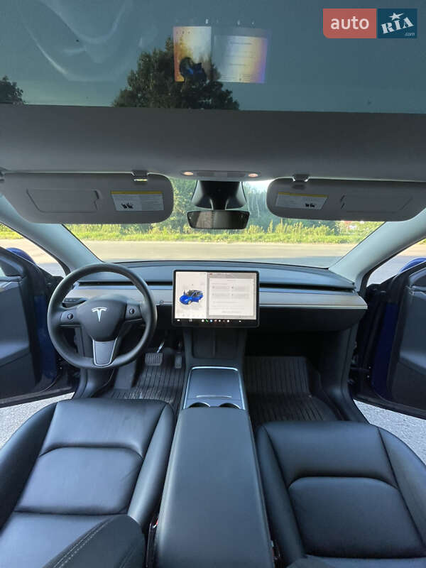 Внедорожник / Кроссовер Tesla Model Y 2023 в Львове