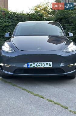 Внедорожник / Кроссовер Tesla Model Y 2021 в 