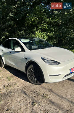 Внедорожник / Кроссовер Tesla Model Y 2021 в Тернополе