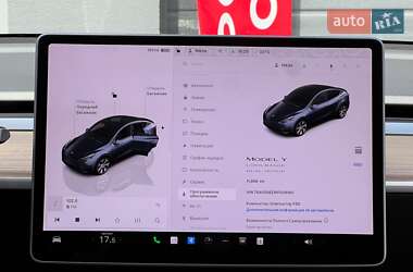 Внедорожник / Кроссовер Tesla Model Y 2024 в 