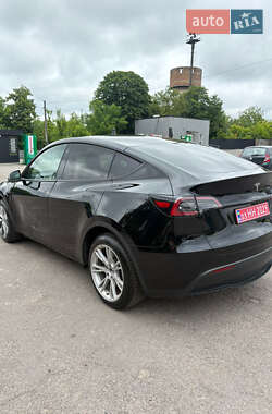Внедорожник / Кроссовер Tesla Model Y 2023 в 