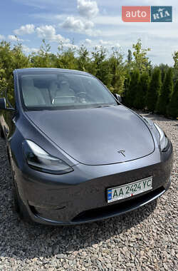 Внедорожник / Кроссовер Tesla Model Y 2022 в Киеве