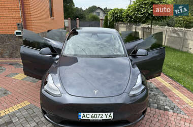 Внедорожник / Кроссовер Tesla Model Y 2022 в 