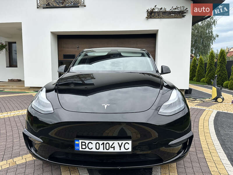 Tesla Model Y 2022 Tesla Model Y 2022