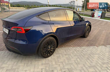Внедорожник / Кроссовер Tesla Model Y 2023 в 
