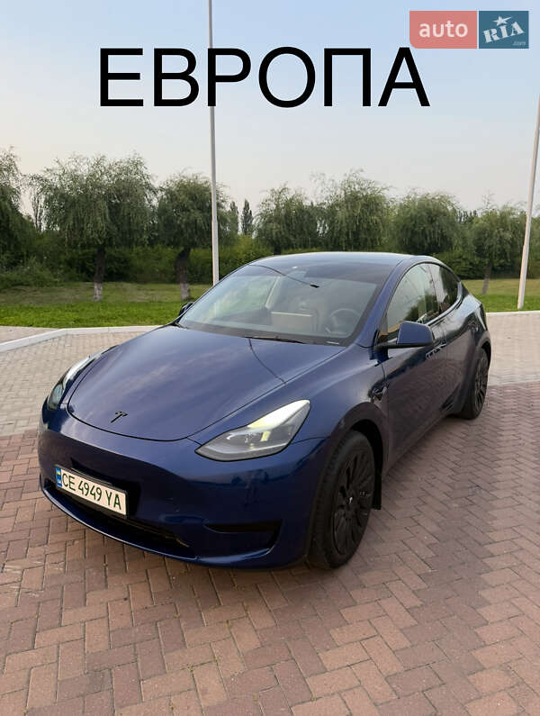 Tesla Model Y 2023