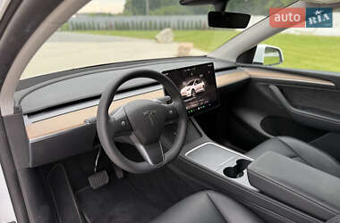 Внедорожник / Кроссовер Tesla Model Y 2023 в 