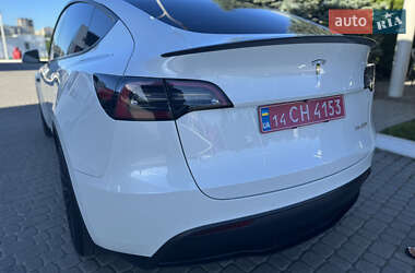 Внедорожник / Кроссовер Tesla Model Y 2022 в 