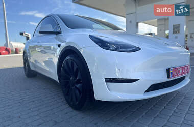 Внедорожник / Кроссовер Tesla Model Y 2022 в 