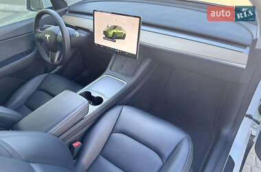 Внедорожник / Кроссовер Tesla Model Y 2022 в 