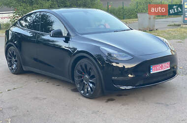 Позашляховик / Кросовер Tesla Model Y 2022 в Києві
