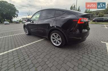 Внедорожник / Кроссовер Tesla Model Y 2021 в 