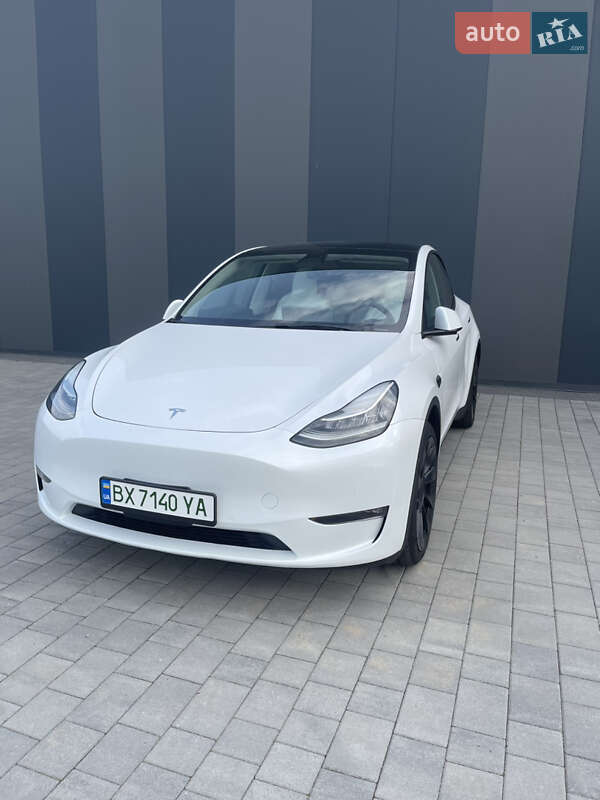 Внедорожник / Кроссовер Tesla Model Y 2022 в Хмельницком