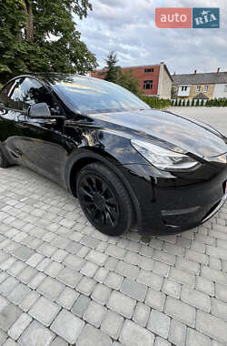 Внедорожник / Кроссовер Tesla Model Y 2021 в 