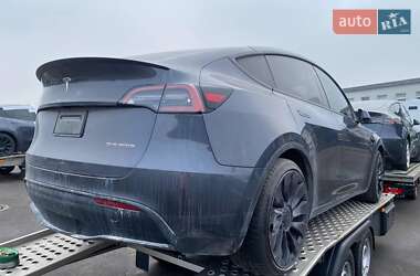 Внедорожник / Кроссовер Tesla Model Y 2021 в 