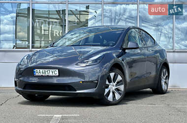 Внедорожник / Кроссовер Tesla Model Y 2023 в 
