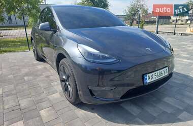 Внедорожник / Кроссовер Tesla Model Y 2024 в 