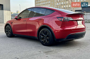 Внедорожник / Кроссовер Tesla Model Y 2021 в 