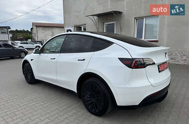 Внедорожник / Кроссовер Tesla Model Y 2021 в 