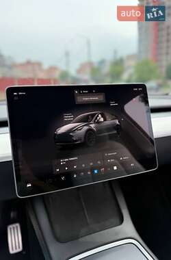 Внедорожник / Кроссовер Tesla Model Y 2022 в 