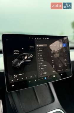 Внедорожник / Кроссовер Tesla Model Y 2022 в 