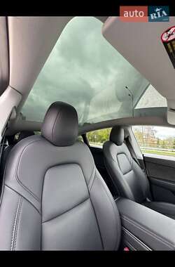Внедорожник / Кроссовер Tesla Model Y 2020 в 