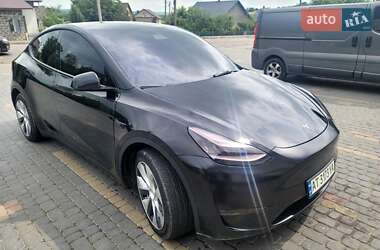 Внедорожник / Кроссовер Tesla Model Y 2021 в 
