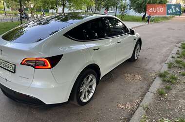 Внедорожник / Кроссовер Tesla Model Y 2023 в 
