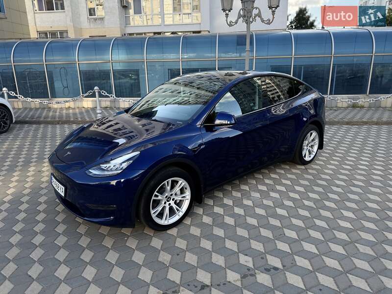 Внедорожник / Кроссовер Tesla Model Y 2023 в Одессе