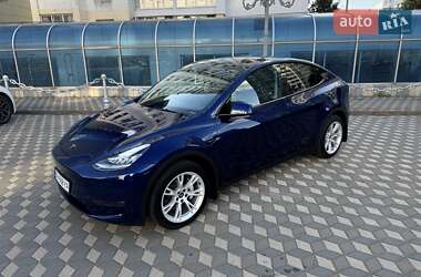 Внедорожник / Кроссовер Tesla Model Y 2023 в 