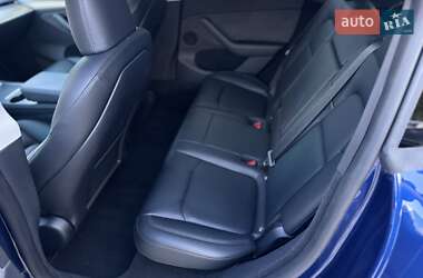 Внедорожник / Кроссовер Tesla Model Y 2023 в 