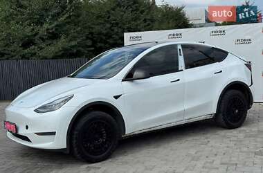 Внедорожник / Кроссовер Tesla Model Y 2020 в 