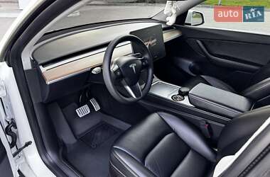 Внедорожник / Кроссовер Tesla Model Y 2022 в 