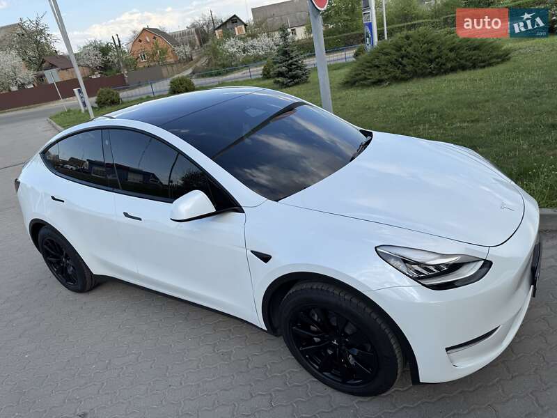 Позашляховик / Кросовер Tesla Model Y 2022 в Жмеринці