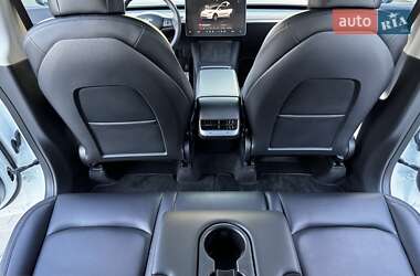 Внедорожник / Кроссовер Tesla Model Y 2022 в 