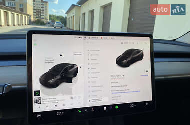 Позашляховик / Кросовер Tesla Model Y 2022 в 
