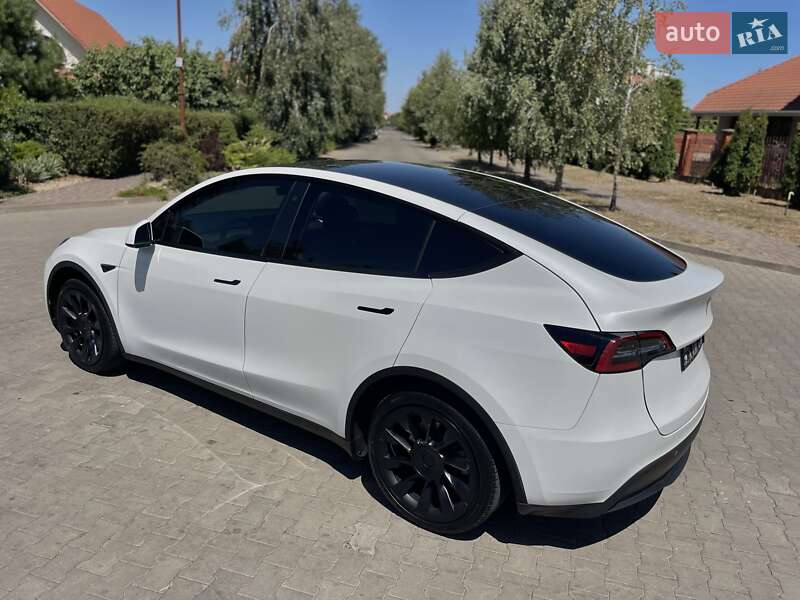Внедорожник / Кроссовер Tesla Model Y 2023 в Одессе