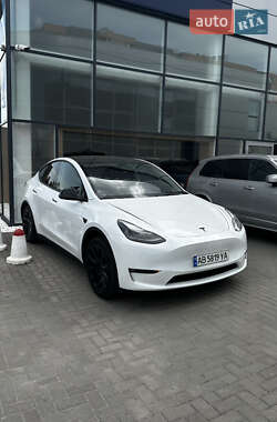 Внедорожник / Кроссовер Tesla Model Y 2023 в 
