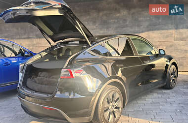 Внедорожник / Кроссовер Tesla Model Y 2024 в 