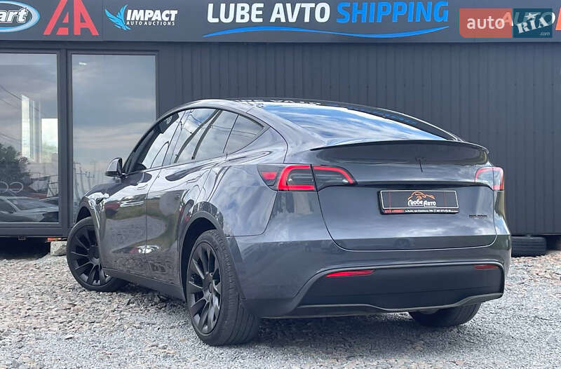 Внедорожник / Кроссовер Tesla Model Y 2023 в Львове