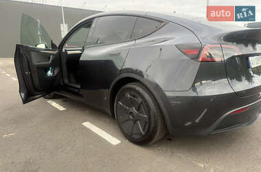 Внедорожник / Кроссовер Tesla Model Y 2024 в 