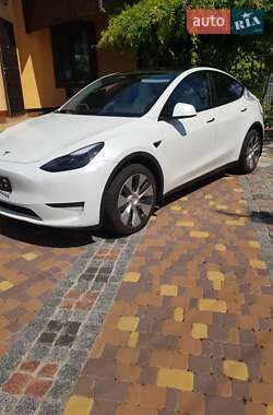 Внедорожник / Кроссовер Tesla Model Y 2023 в 