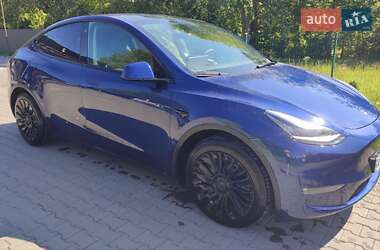 Позашляховик / Кросовер Tesla Model Y 2022 в Івано-Франківську