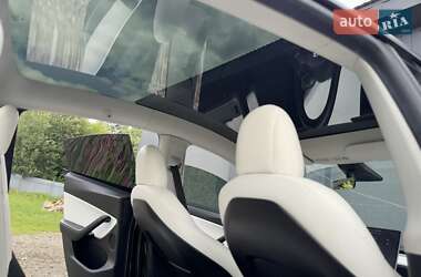 Внедорожник / Кроссовер Tesla Model Y 2020 в 