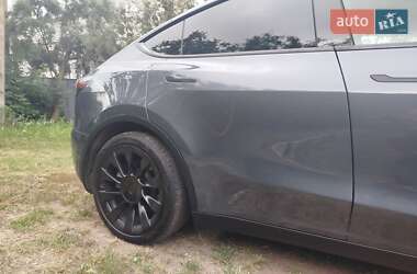 Внедорожник / Кроссовер Tesla Model Y 2023 в 