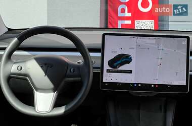 Внедорожник / Кроссовер Tesla Model Y 2021 в 