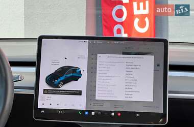 Внедорожник / Кроссовер Tesla Model Y 2021 в 