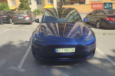 Внедорожник / Кроссовер Tesla Model Y 2021 в 